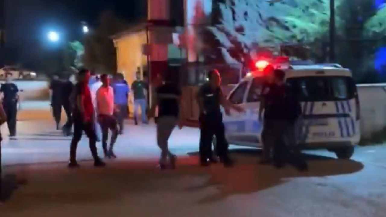 Karakoldaki polisler arasında başlayan tartışma silahlı çatışmaya döndü